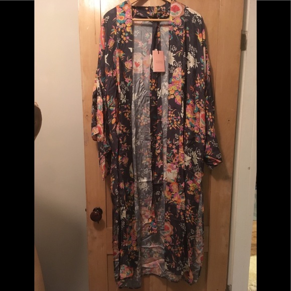 Spell & Gypsy the Collective Leo Maxi Robe NWT - Picture 15 of 16